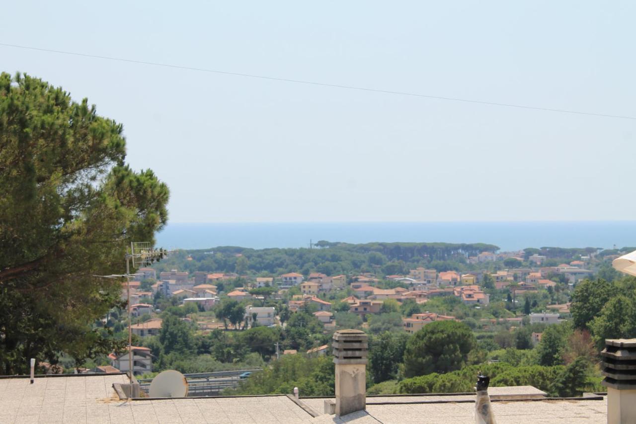 Villa Panoramica Con Piscina E Giardino Per 6 A Minturno Bagian luar foto